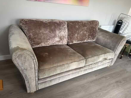 Photo of free Sofa (Dennistoun G31) #1