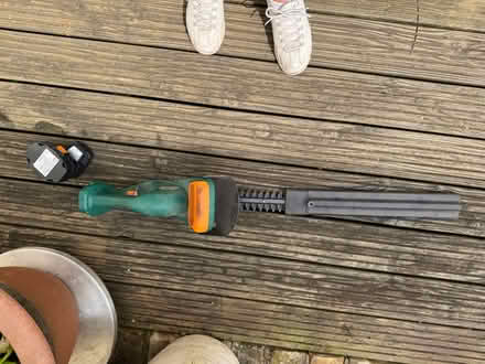 Photo of free Cordless Hedge Trimmer (Horfield BS7) #2