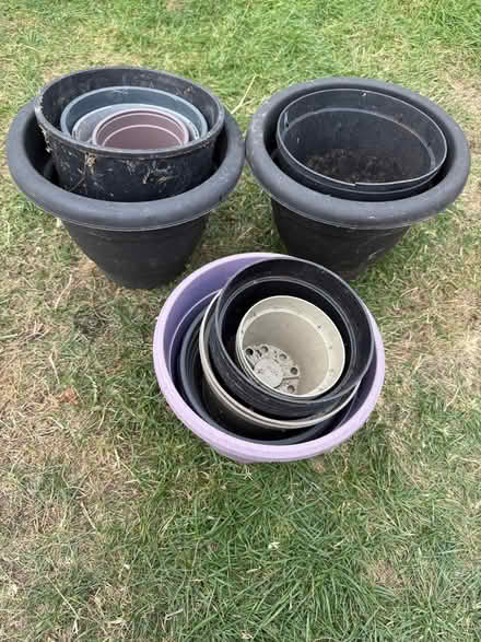 Photo of free Plant pot assortment (Harold Hill RM3) #2