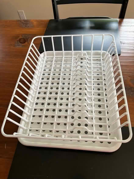 Photo of free Dish Drying Rack and Tray (Aylmer Lakeview Terrace) #1