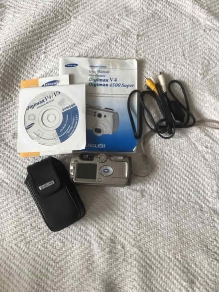 Photo of free Samsung Digimax V4 camera (Colchester CO4) #1