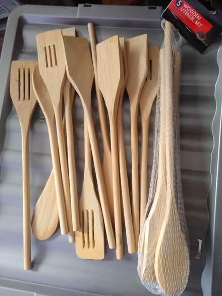 Photo of free Various basic wooden spoons and spatulas (Newtown RG1) #1