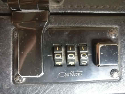 Photo of free Black briefcase (Chesham HP5) #2