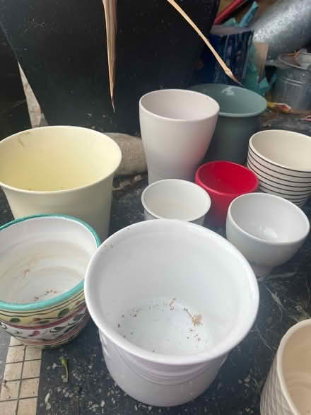 Photo of free Various plant pots for indoor plants (Broxbourne EN10) #1