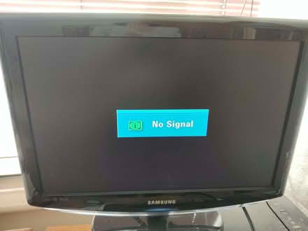 Photo of free Samsung tv (How Wood AL2) #1