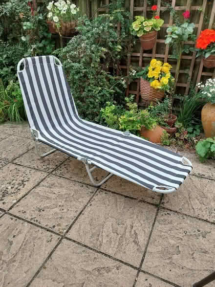 Photo of free Garden Lounger (North Tonbridge TN10) #1