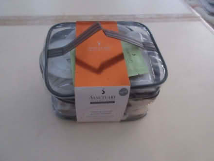 Photo of free Sanctuary Trim and Tone set (Woodley RG5) #2