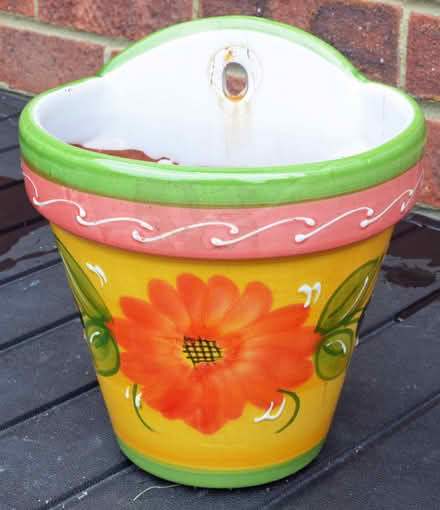 Photo of free Decorative Hanging Plant Pot (Easthampstead Road RG40) #1