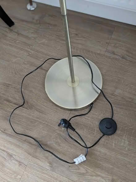 Photo of free LED floor lamp (Handside, WGC, AL8) #3