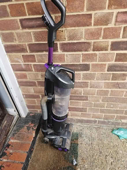Photo of free Hoover (Chelmsford CM1) #1