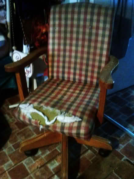 Photo of free Retro Office Chair (for DIY, in need of TLC) (Gilmerton EH17) #2