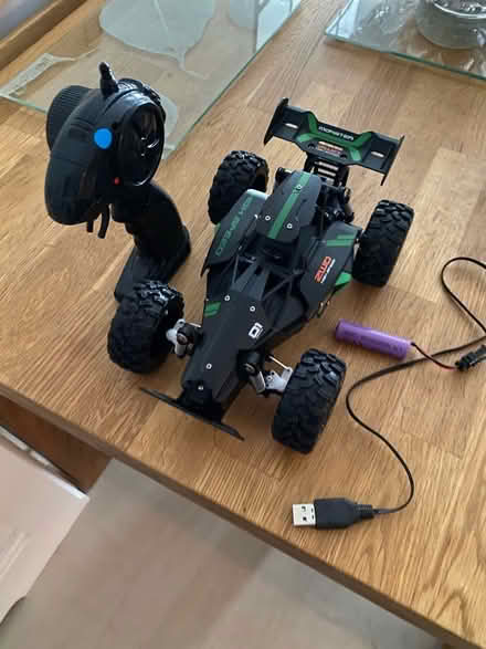 Photo of free Off road remote control car re-chargable (Romford RM7) #1