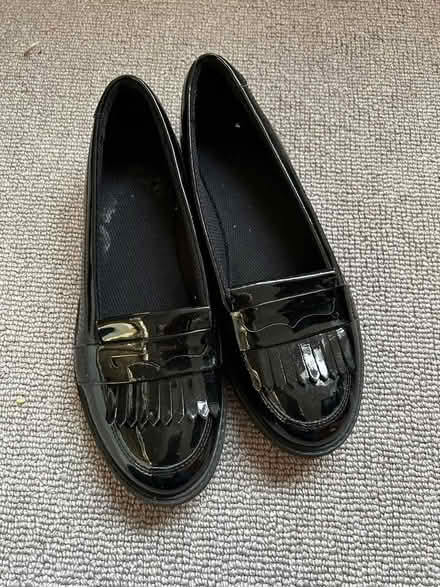 Photo of free Clark’s shoes UK5 / EU38 (Hampton TW12) #1