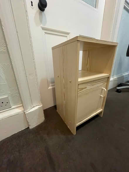 Photo of free Small bedside cabinet (Lauriston EH3) #3
