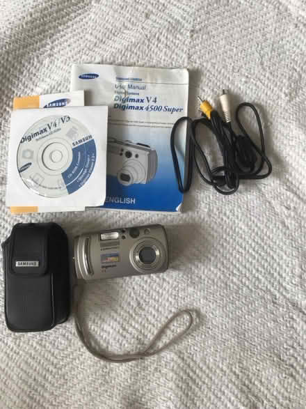 Photo of free Samsung Digimax V4 camera (Colchester CO4) #2
