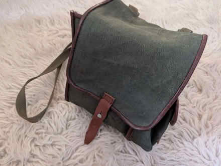 Photo of free Small Vintage Satchel Bag with Side Pocket (Mold CH7) #1