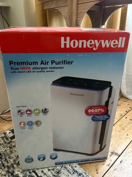 Photo of free Air Purifier (Loftus Road W12) #1