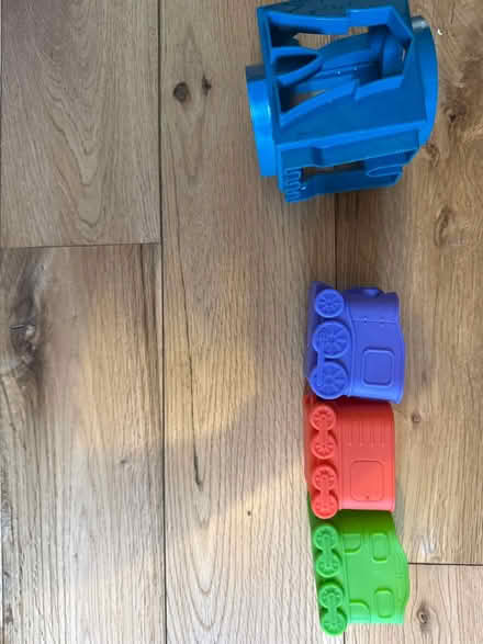 Photo of free Train cupcake mould (Sanderstead) #1