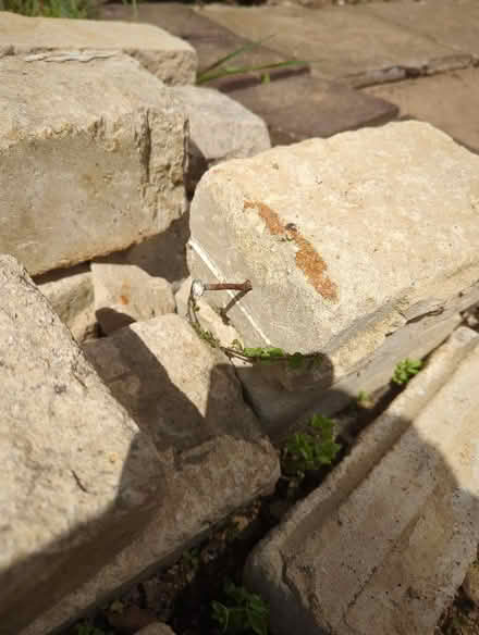 Photo of free C20 composite Cotswold stones mixed sizes (Bussage GL6) #3