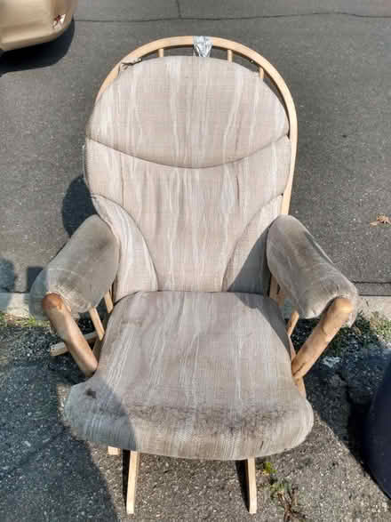 Photo of free Rocking Chair (Woodroofe & Carling Ave.) #1