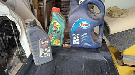 Photo of free New unused (but old) engine oil (Wokingham RG40) #1