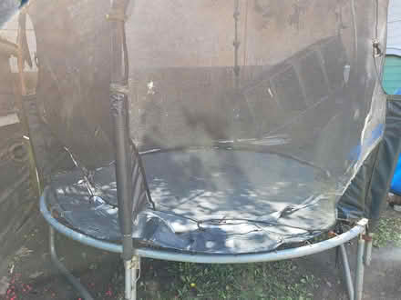 Photo of free trampoline (Ng85Fb NG8) #4