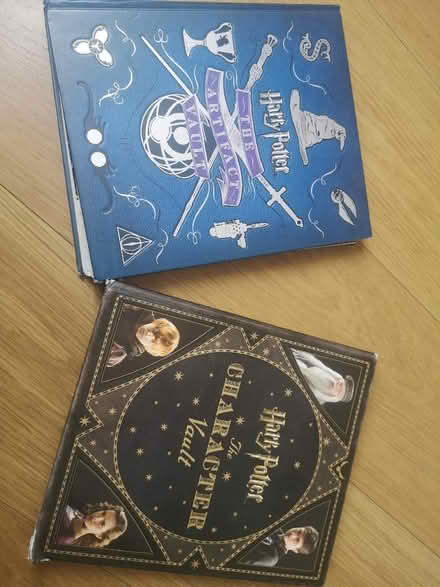Photo of free 3 big Harry Potter books (Craiglockhart EH14) #1