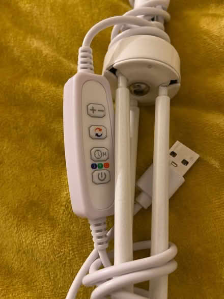 Photo of free Tripod Grow Light (Glen Burnie, MD) #1