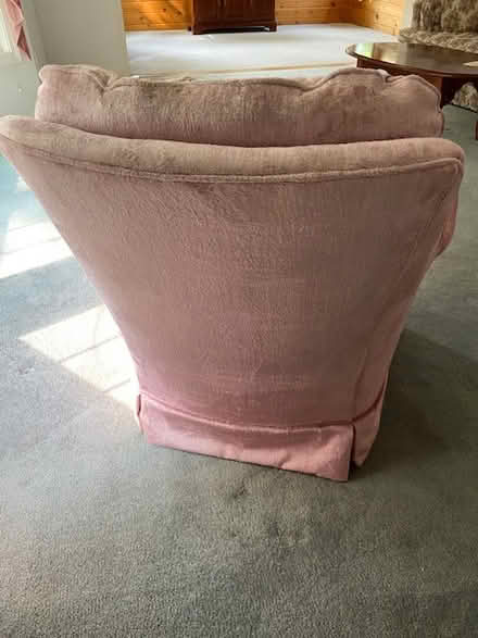 Photo of free Vintage Oversized Chair (Acton) #1