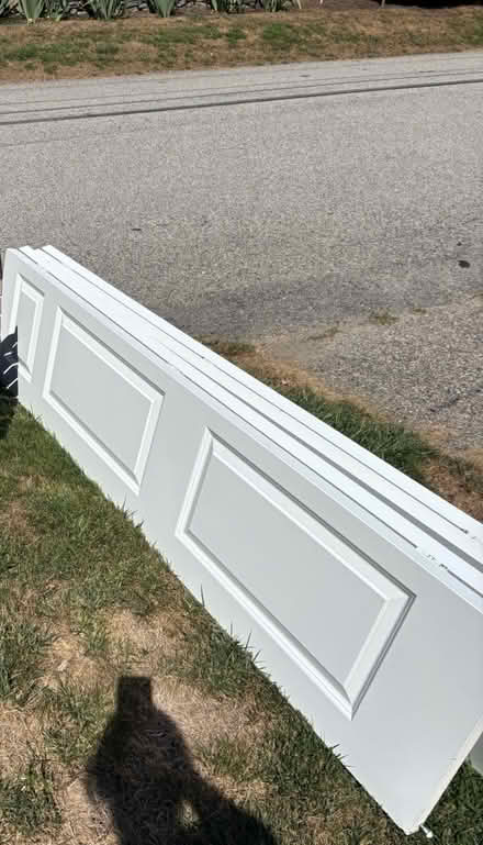 Photo of free Bifold door (Jamestown) #1