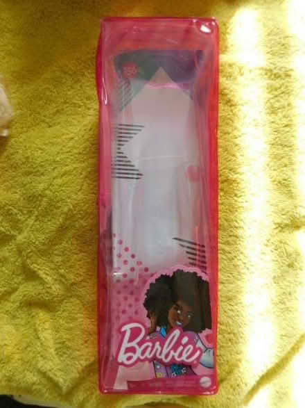 Photo of free Nine Empty Soft Plastic Zip Up Barbie Boxes (Grays RM17) #1