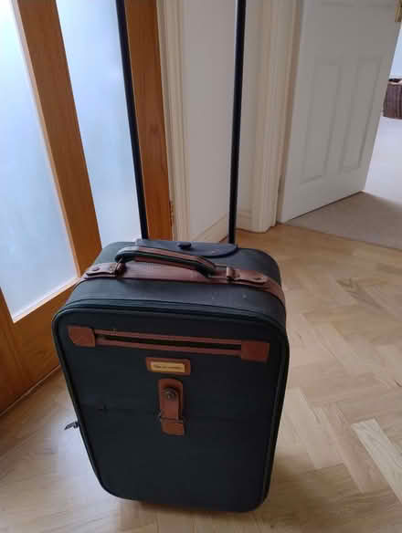 Photo of free Pierre Cardin trolley case (Faringdon SN7) #1