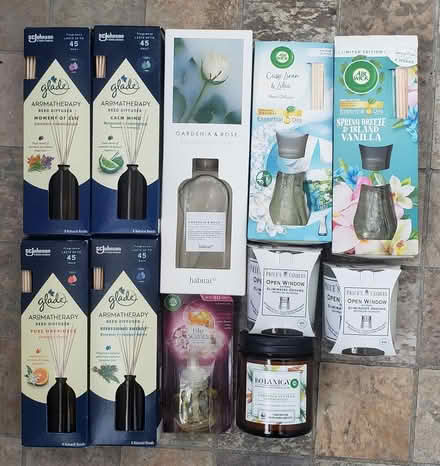 Photo of free Reed diffusers and scented candles (Kirkcaldy KY1) #1