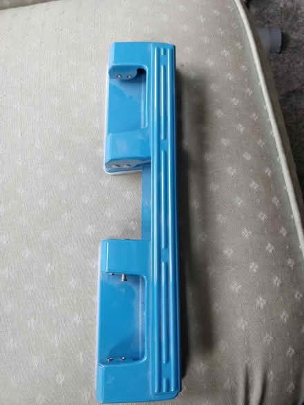 Photo of free 4-hole punch (Old Coulsdon CR5) #1