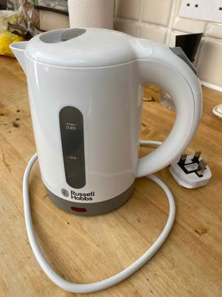 Photo of free Small Electric kettle (Askew Road W12) #1