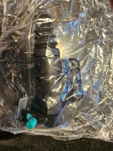 Photo of free 55227259 Clutch slave cylinder for Fiat Multipla (Marden TN12) #1