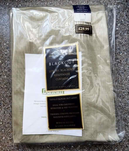 Photo of free Pair of Dunelm green blackout curtains 182cm x 116cm (Gleadless S12) #1