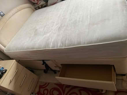 Photo of free 4 drawer Double bed (Southborough TN4) #1