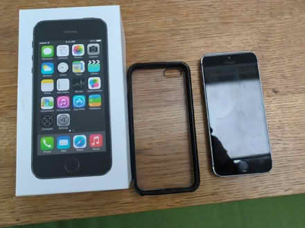 Photo of free Apple iPhone 5 dead battery (Larkhall) #1