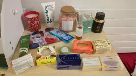 Photo of free Assorted toiletries (OX2 summertown) #1