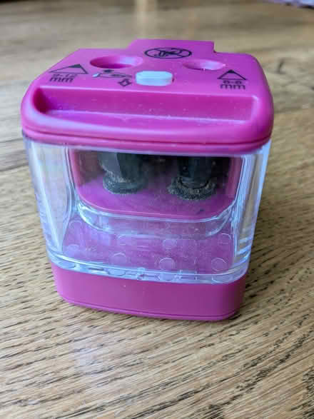 Photo of free Automatic pencil sharpener (Baldock SG7) #1