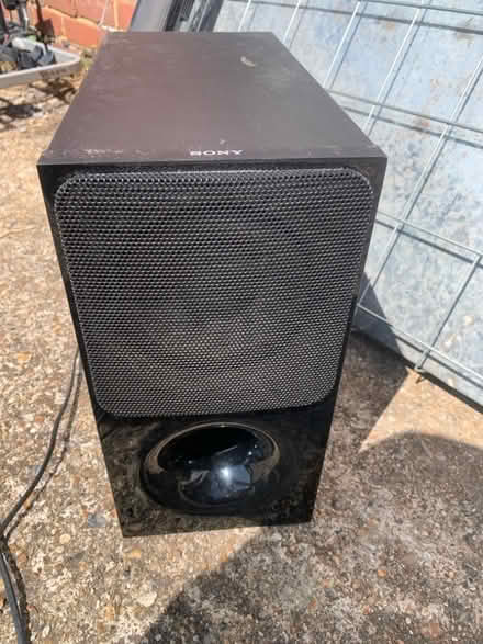 Photo of free Sound bar and speaker Sony (Chesham HP5) #3