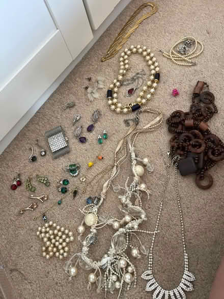 Photo of free Old jewellery (Brentford) #1