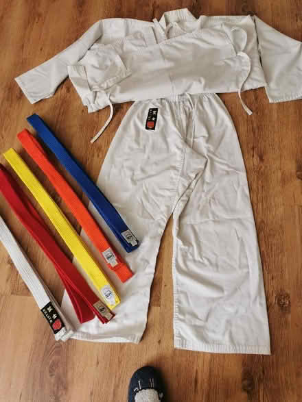 Photo of free Martial arts outfit and belts. Small adult size. (Leighton Buzzard LU7) #2