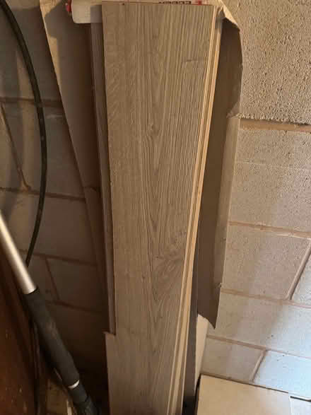Photo of free X5 pieces of pale laminate flooring (Standen park house) #2