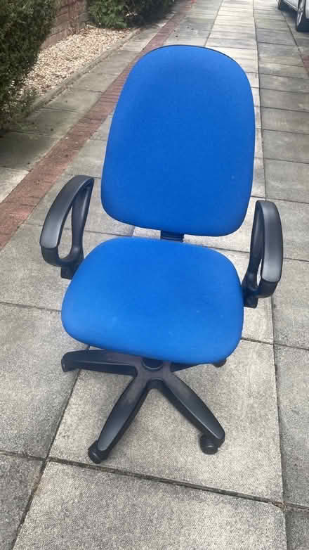 Photo of free Office chair (Sale M33) #1