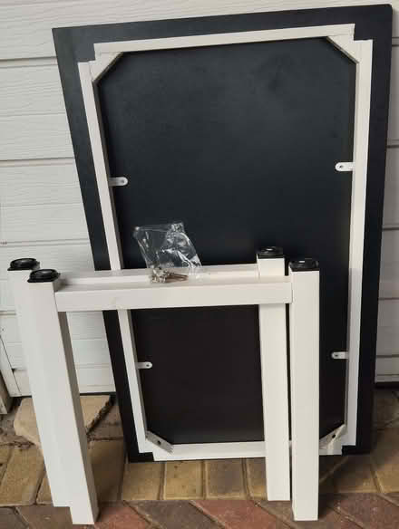 Photo of free Black & White metal legged Table (Shepperton TW17) #2