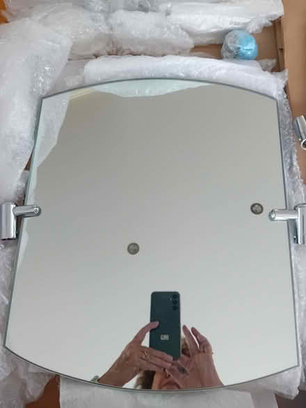 Photo of free 2 mirrors (Hedgerley SL2) #1