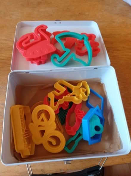 Photo of free Kids lunch box and cookie/playdough cutter shapes (Blackbird Leys OX4) #1