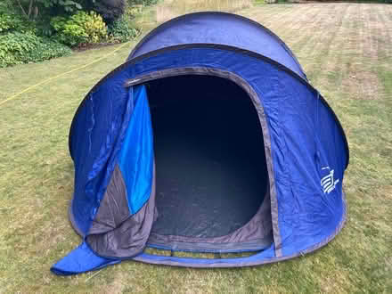 Photo of free 3-person pop-up tent (Stock CM4) #1
